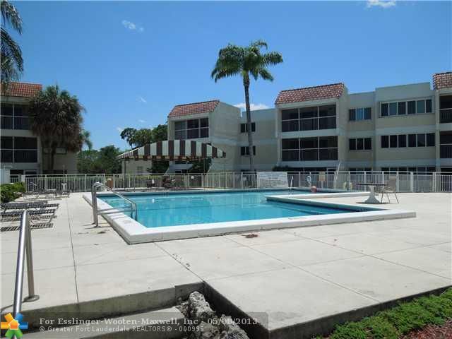 100 LAKEVIEW DR # 112, Fort Lauderdale, FL 33326