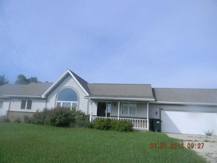 7757 Young Ave Ne, Rockford, MI 49341