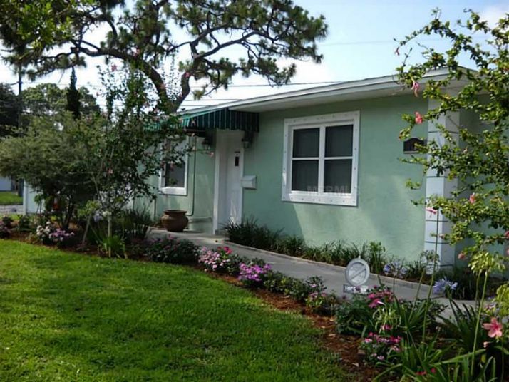 1206 51st Ave N, Saint Petersburg, FL 33703
