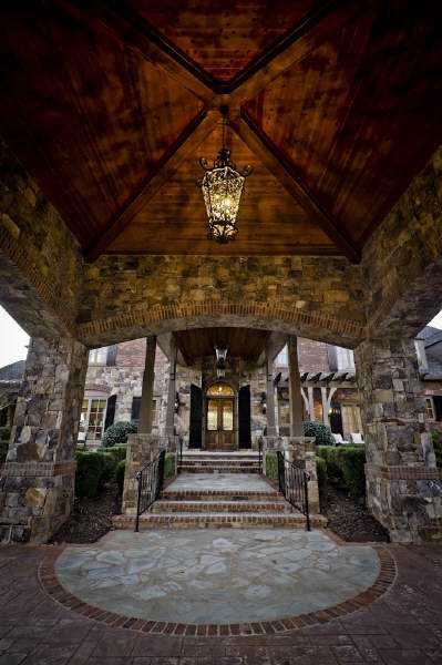 700 Foxhollow Run, Alpharetta, GA 30004