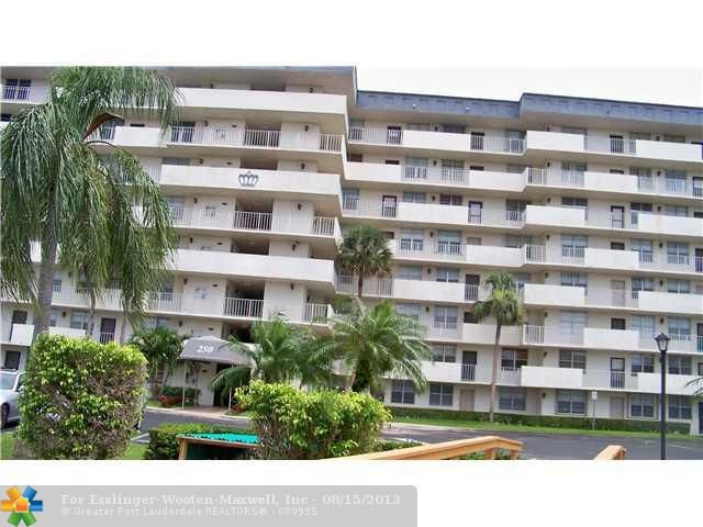 250 Jacaranda Dr # 703, Fort Lauderdale, FL 33324