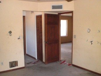 2202 West Wickieup Lane, Phoenix, AZ 85027