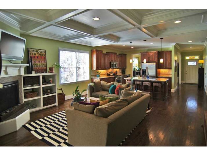 2037 Dunwoody Street Ne, Atlanta, GA 30317