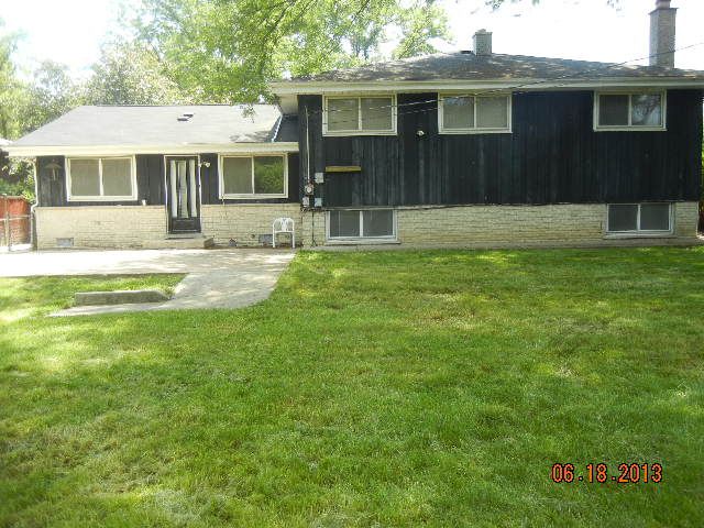896 Zinnia Lane, Palatine, IL 60074