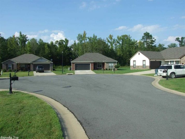 3630 Pathstone Cir, Conway, AR 72032