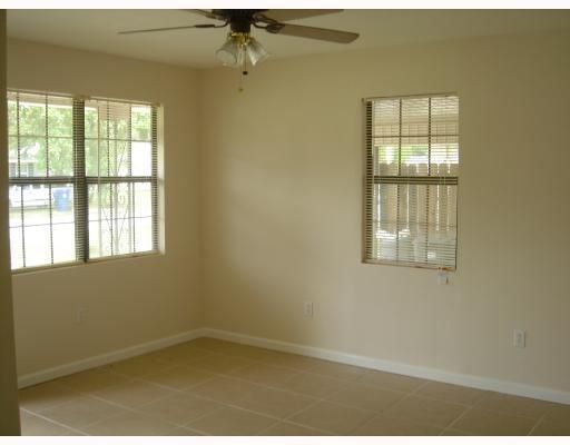 125 Sun Valley Dr, Slidell, LA 70458