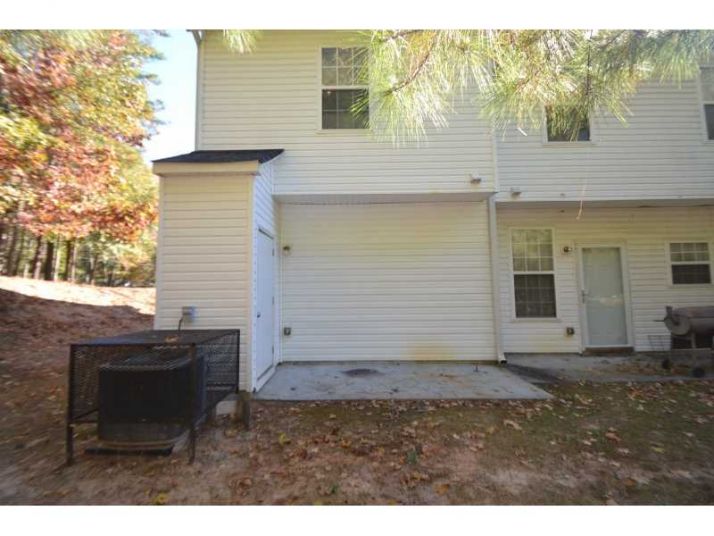 6055 Camden Forrest Drive, Riverdale, GA 30274