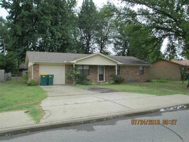 2105 E. 16th, Russellville, AR 72801