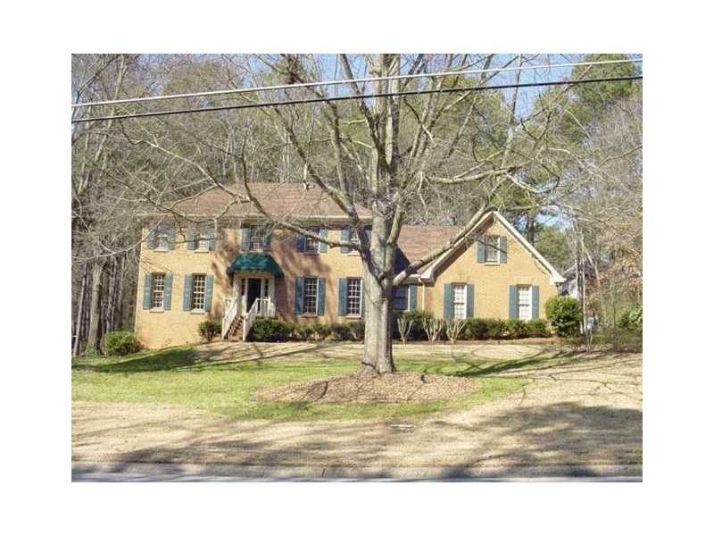 3491 Inns Brook Way, Snellville, GA 30039
