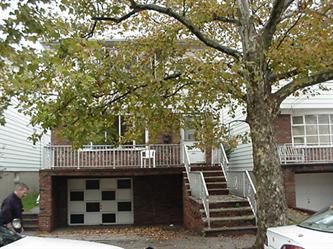 117 W 8th St, Bayonne, NJ 07002
