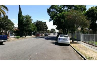 130 E. 67th Street, Los Angeles, CA 90003