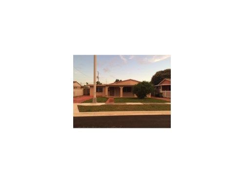 770 E 6 PL, Hialeah, FL 33010