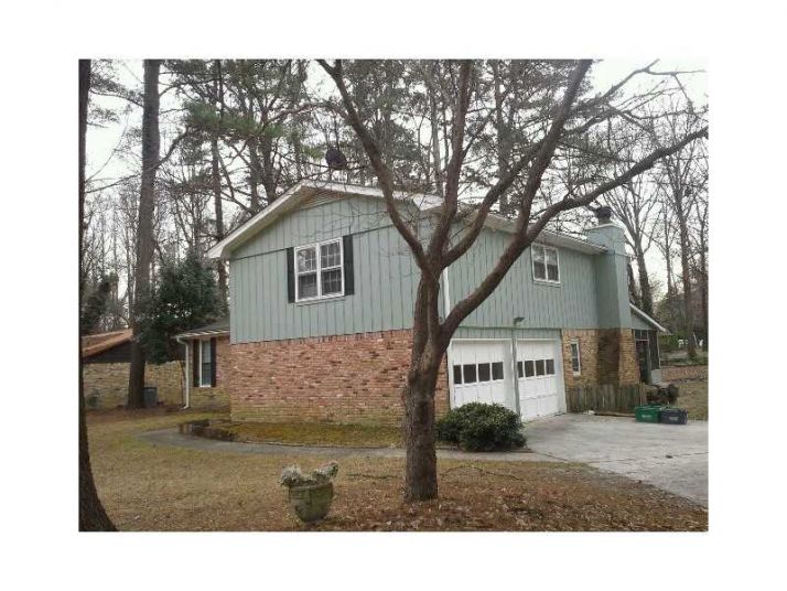 2663 Greenvalley Court, Snellville, GA 30078