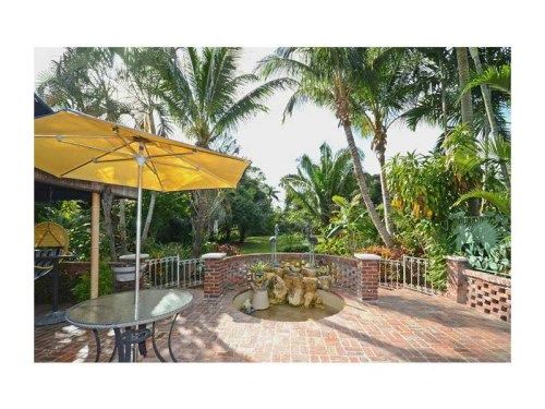 309 FARMINGTON DR, Fort Lauderdale, FL 33317