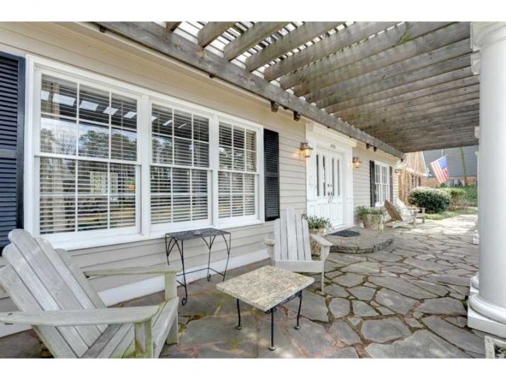 6755 Chesapeake Point, Atlanta, GA 30328