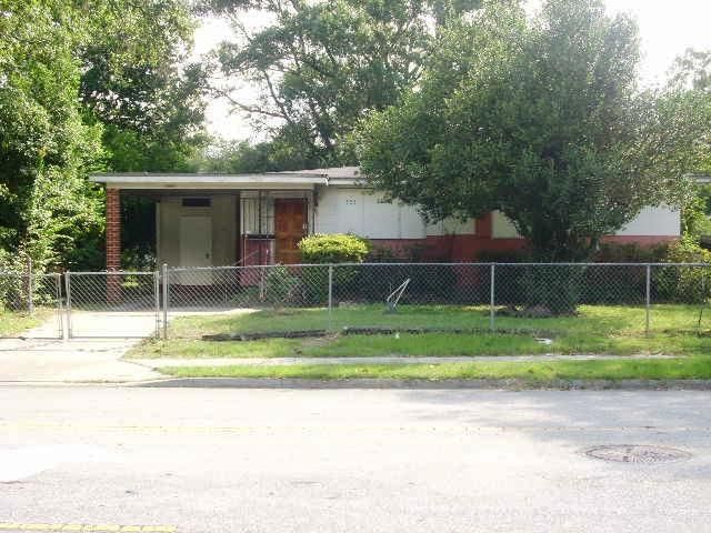 5241 Cleveland Rd, Jacksonville, FL 32209
