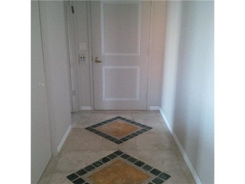 19355 TURNBERRY WY # 17K, Miami, FL 33180