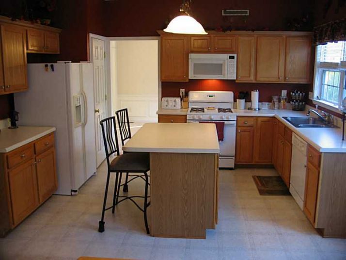 604 Keeneland Terrace, Woodstock, GA 30189