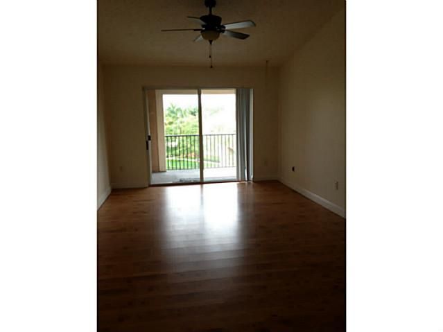 7950 N NOB HILL RD # 303, Fort Lauderdale, FL 33321