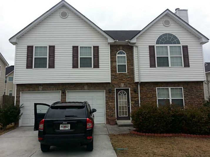 4397 Beaver Pond Court, Loganville, GA 30052