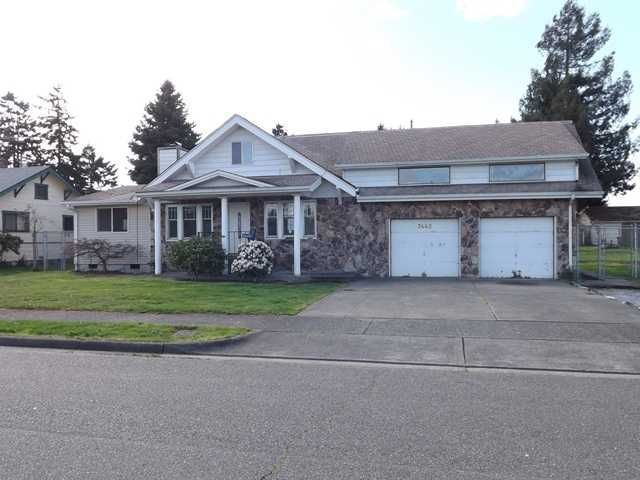 7442 Tacoma Ave S, Tacoma, WA 98408