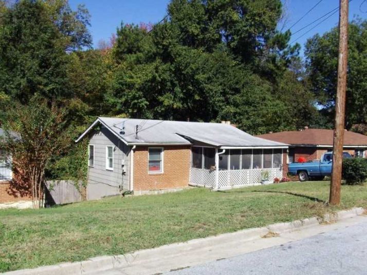 1670 Maldo Drive, Atlanta, GA 30318