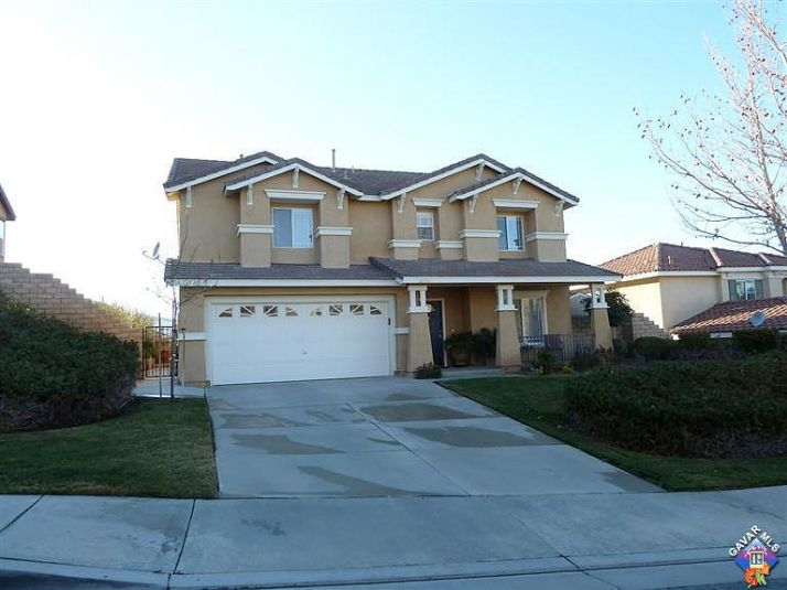 Louise, Palmdale, CA 93551