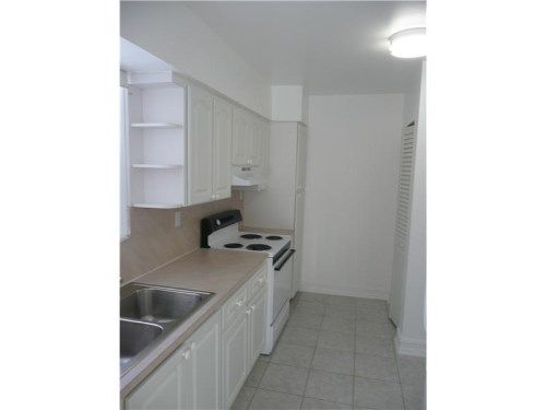 1035 W 23 ST, Hialeah, FL 33010