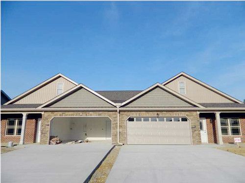 919 COLONY CIR, Fort Oglethorpe, GA 30742