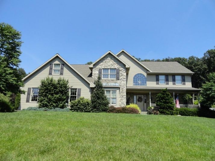 1730 TEXTER MOUNTAIN ROAD, Reinholds, PA 17569