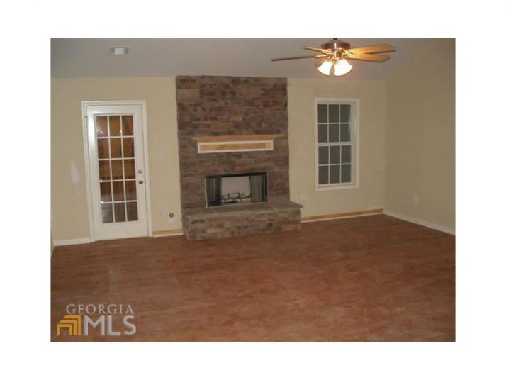 2154 Braswell Lane, Loganville, GA 30052