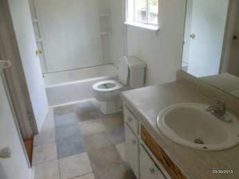 8814 Homewood Dr, Riverdale, GA 30274