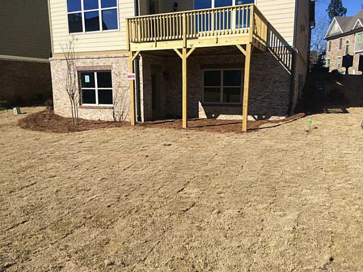 7585 Glisten Avenue, Atlanta, GA 30328