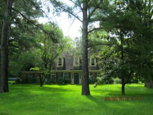 602 Old West Point Rd, Starkville, MS 39759