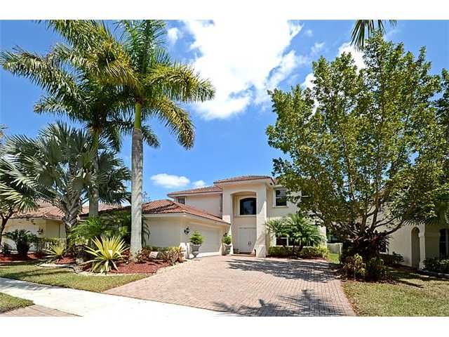 1983 HARBOR VIEW CR, Fort Lauderdale, FL 33327