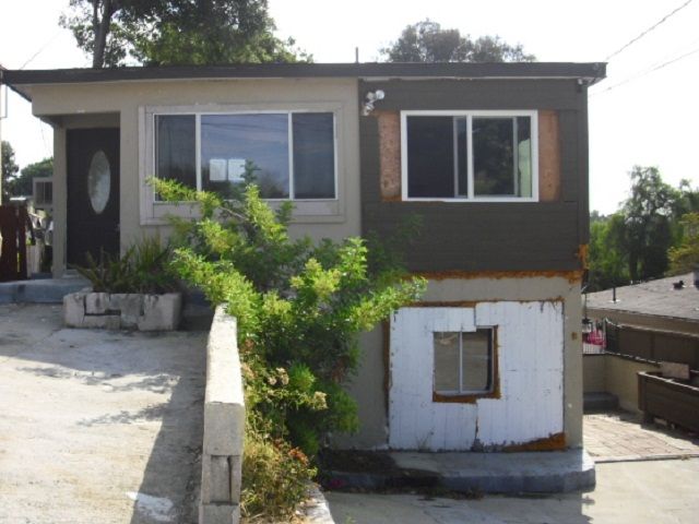 2436 44th Street, San Diego, CA 92105