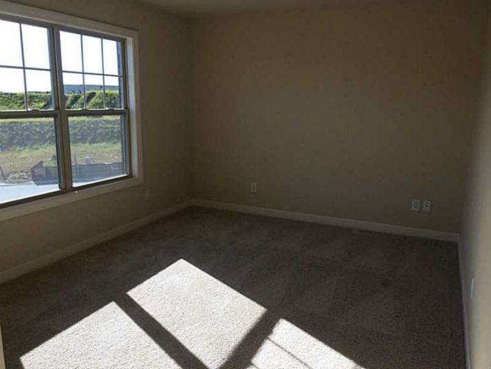 7605 Glisten Avenue, Atlanta, GA 30328