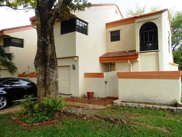 3139 ARBOR LN # 2607, Hollywood, FL 33021