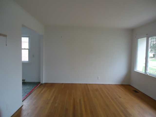 5313 Kimball Pl, Oak Lawn, IL 60453