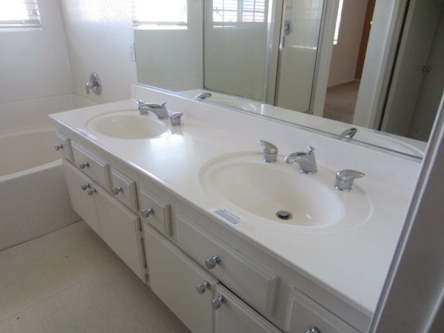 13235 Ibsen Lane, Victorville, CA 92392