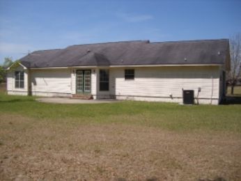 131 Fairfield Drive, Odum, GA 31555