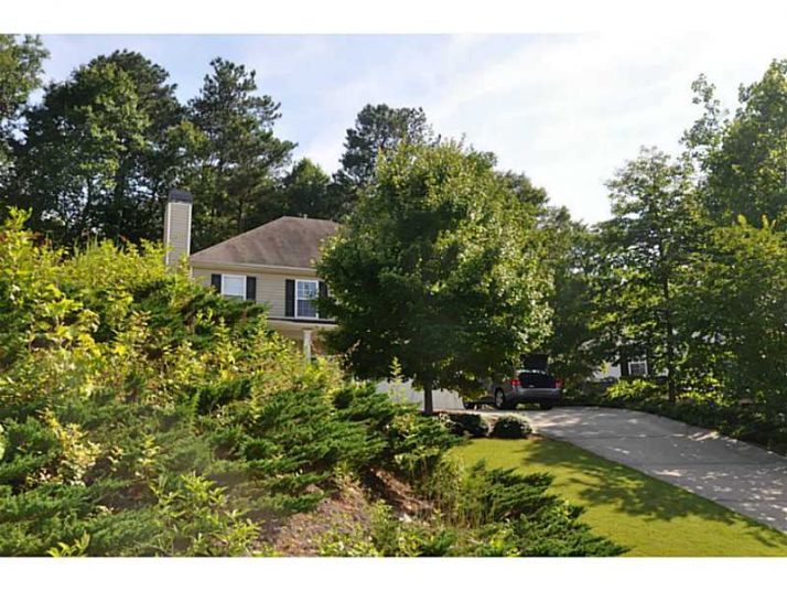 113 Hearthstone Walk, Woodstock, GA 30189