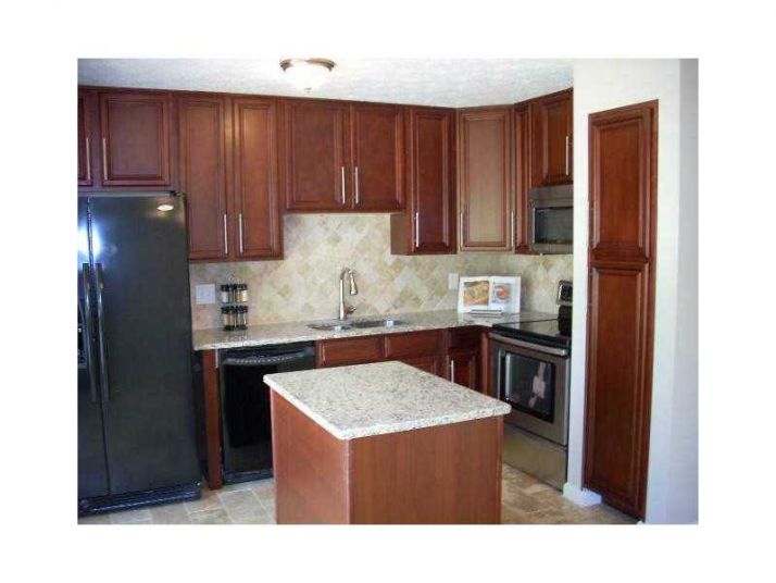 2741 Bentwood Drive, Marietta, GA 30062