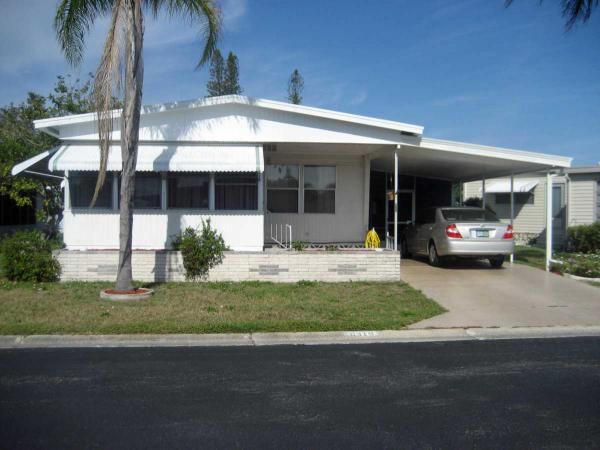 6318 Tahitian Drive, Bradenton, FL 34207