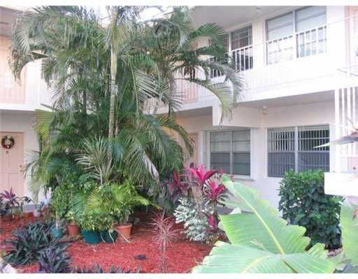 1830 Cleveland St # 5, Hollywood, FL 33020