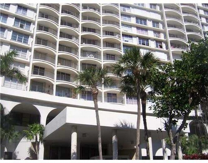3800 S Ocean DR # 422, Hollywood, FL 33019