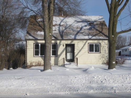 1304 Fountain St, Albert Lea, MN 56007