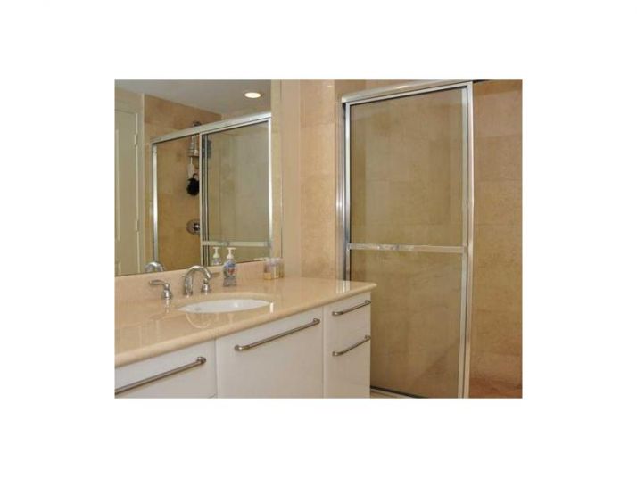 3101 OCEAN DR # 1705, Hollywood, FL 33019