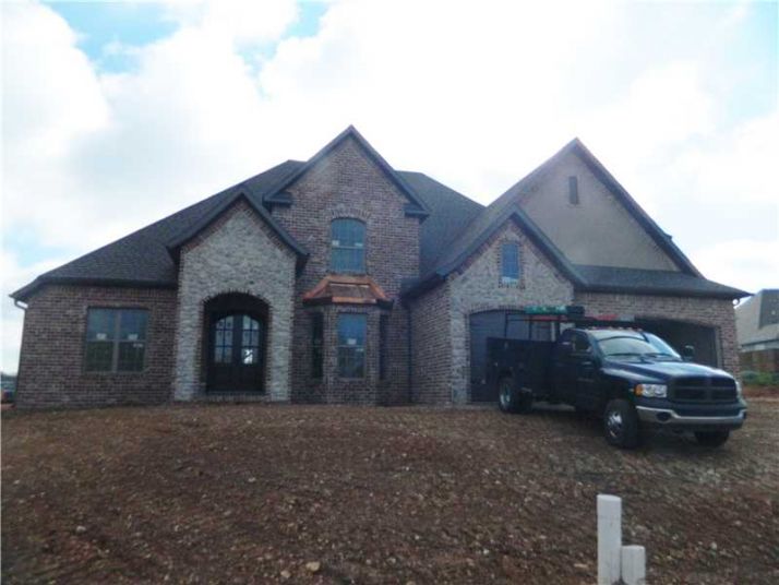 4300 NE BLUE SPRUCE AVE, Bentonville, AR 72712
