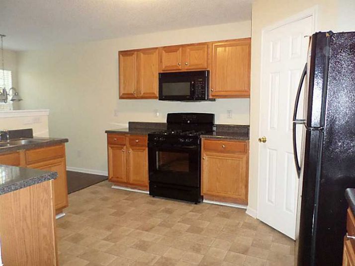 2120 Boulder Chase Court, Ellenwood, GA 30294